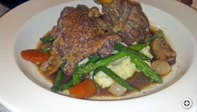 coq au vin smashed potatoes haricot verts asparagus2