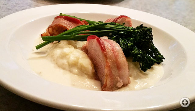 Sobys bacon wrapped tenderlion