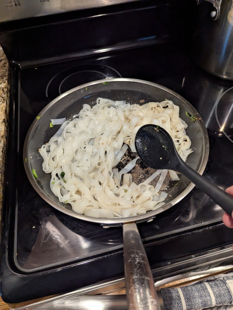 Pad See Ew - Noodles