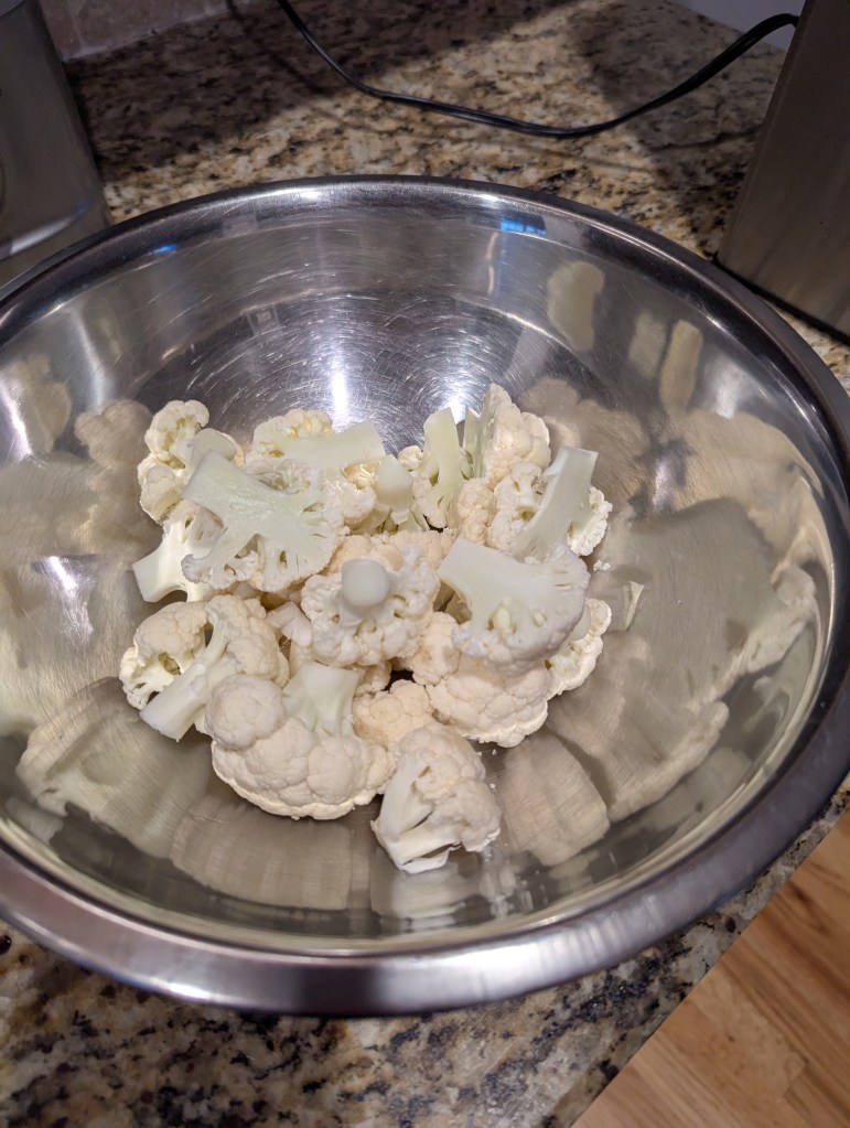 Cauliflower before seasoning and air fryer